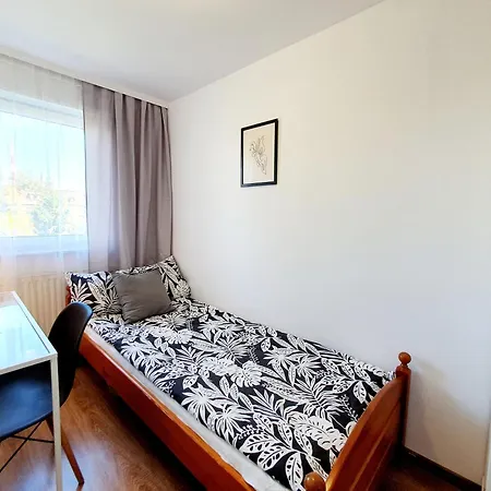 Mieszkanie Rodzinne We Wrzeszczu Iii Apartmán *
